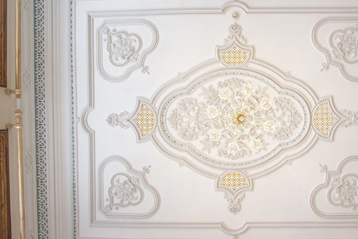 Room 4 of 101