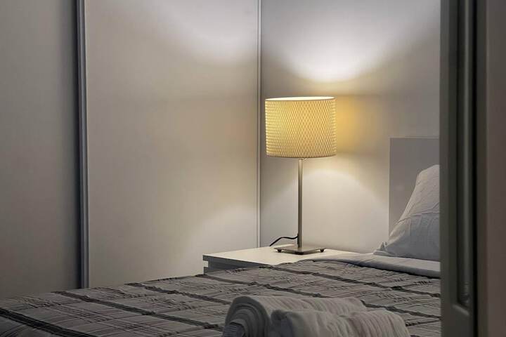 Room 25 of 108