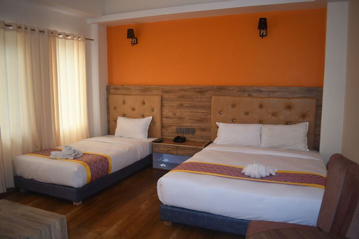 Room 12 of 95