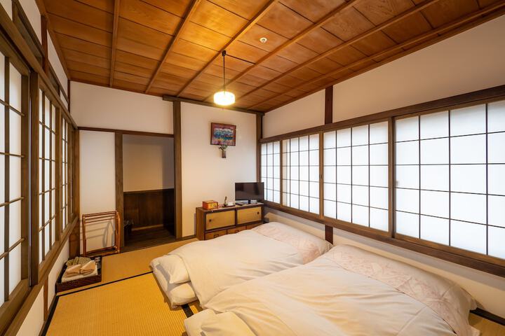 Room 15 of 58