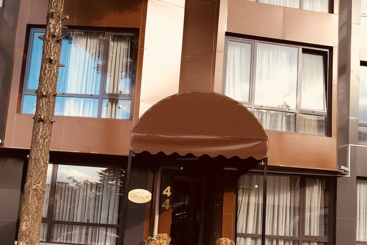 Hotel 13 of 16