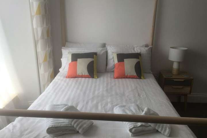 Room 5 of 47