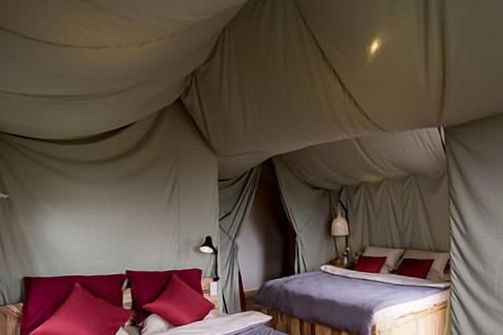 Room 9 of 27