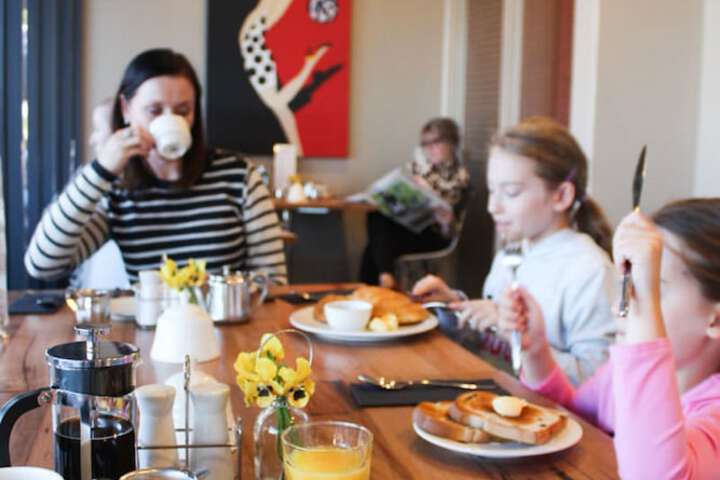 Dining Photos