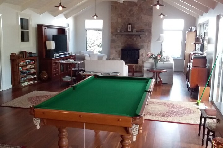 Room 7 of 26