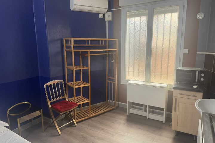 Room 18 of 51