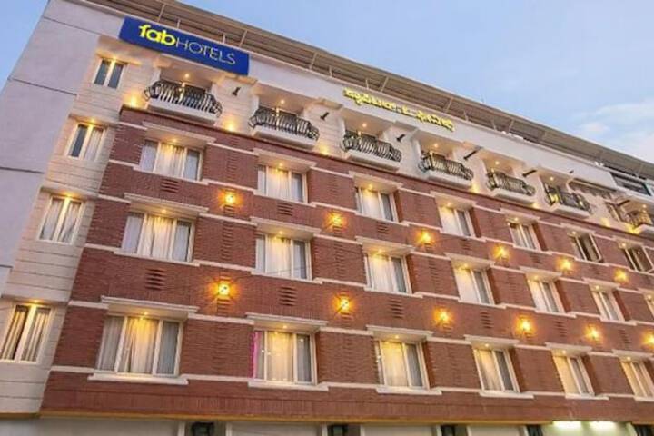 Hotel 31 of 31