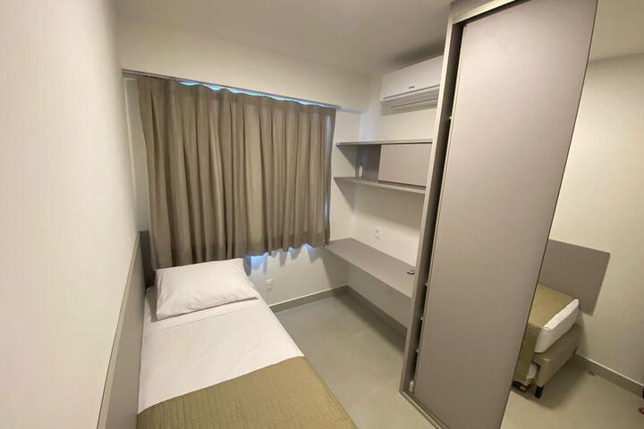 Room 8 of 26