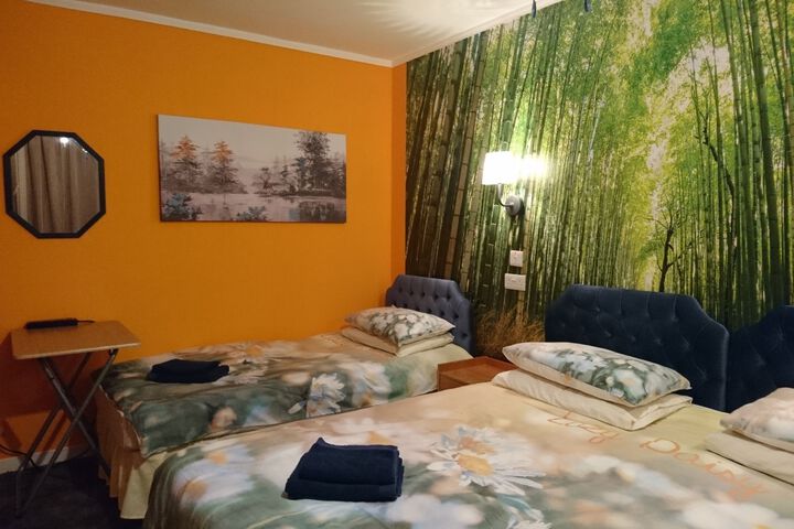 Room 7 of 46