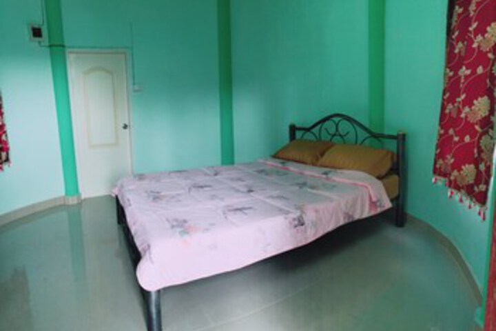 Room 28 of 37