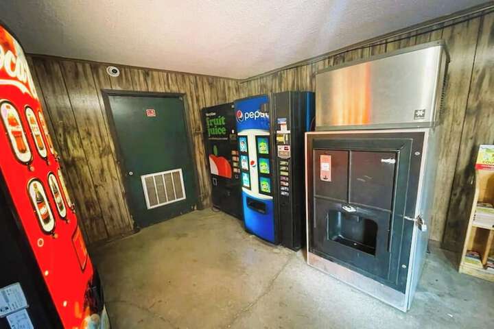 Vending machine