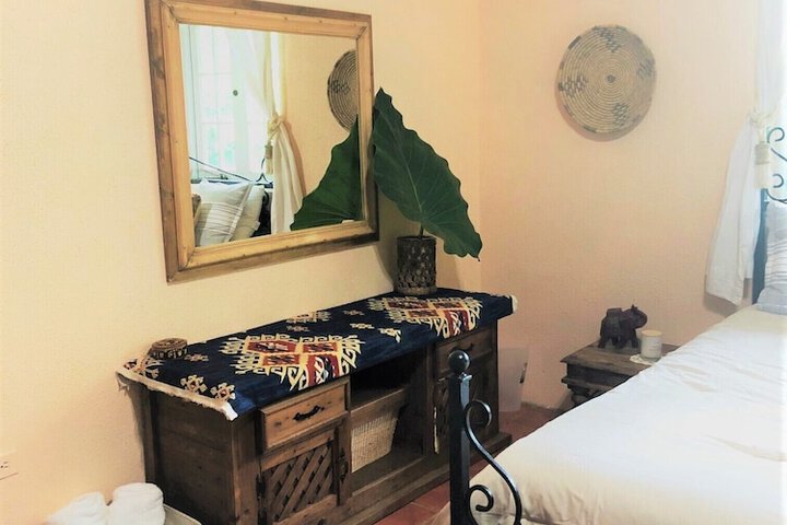 Room 16 of 83