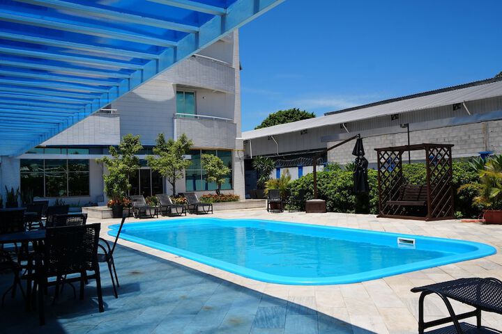 Pool 27 of 47