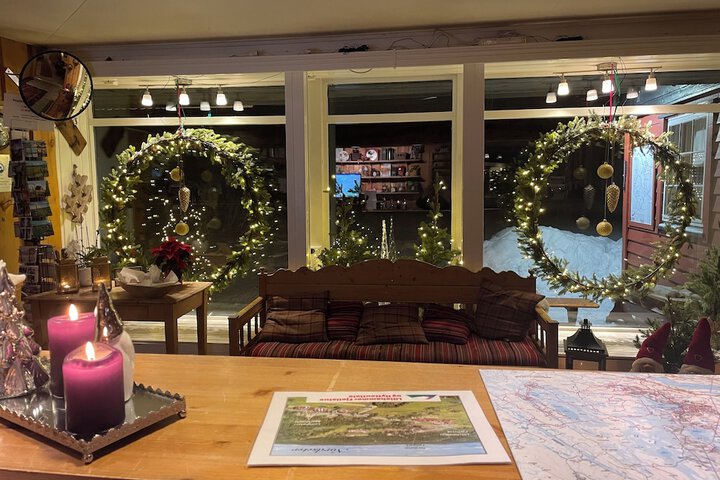 Hotel Interior 2 of 127