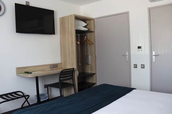 Room 12 of 45