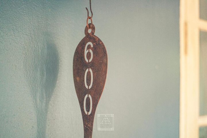 Room 57 of 283