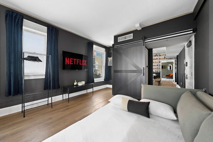 Room 92 of 285
