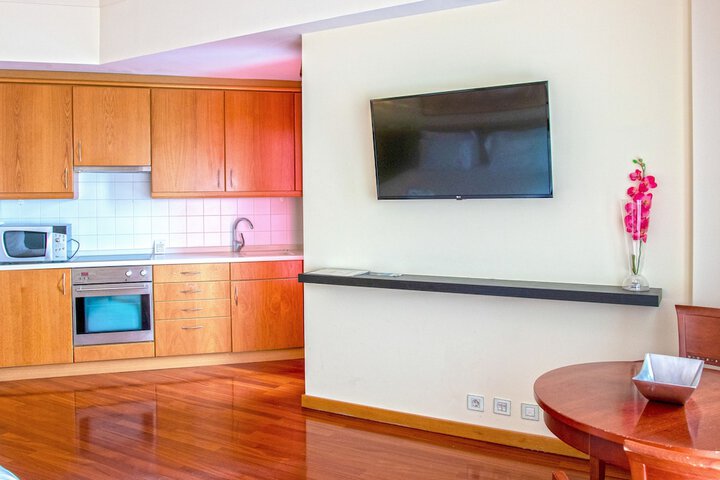 Room 14 of 82