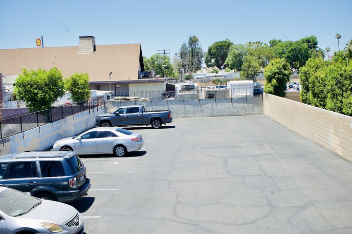 Property Grounds 12 of 14