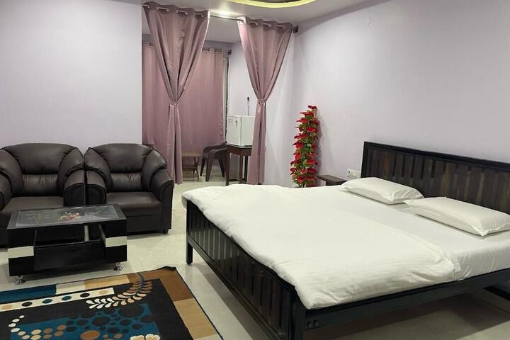 BMR BALA LODGE
