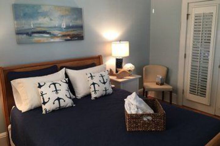 Room 8 of 42
