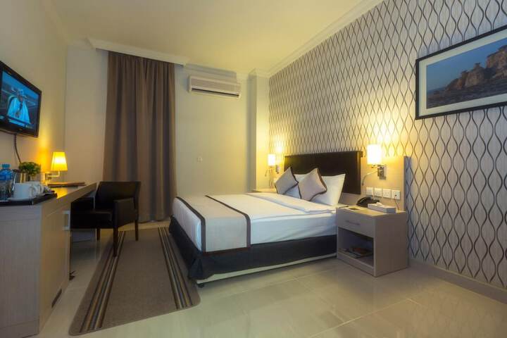 Room 17 of 54