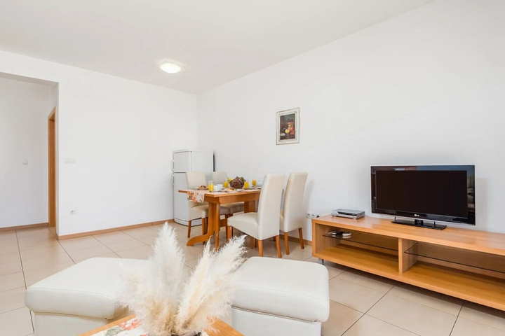 Ivan 1 Rab in Rab With 1 Bedrooms and 1 5 Bathrooms