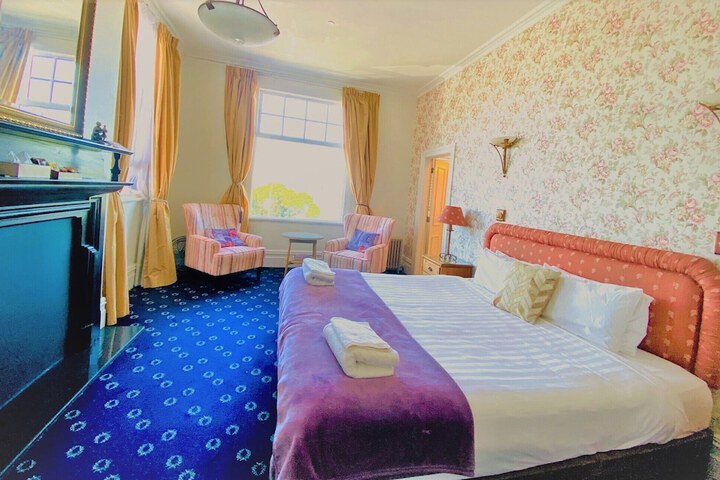 Room 19 of 70