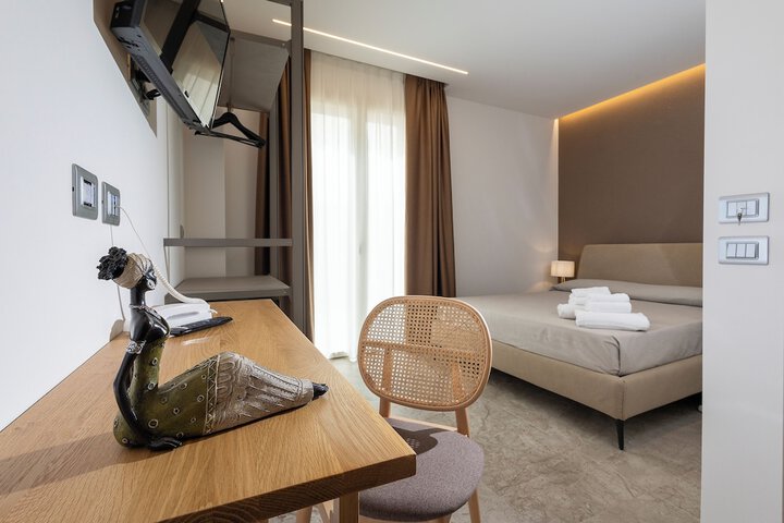 Room 18 of 46