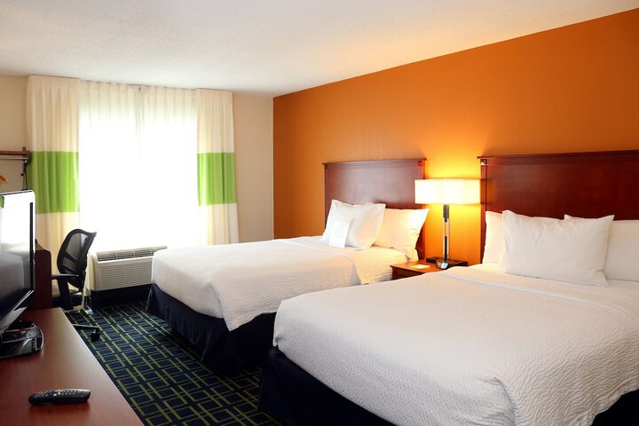 Standard | King Bed (5 of 11)