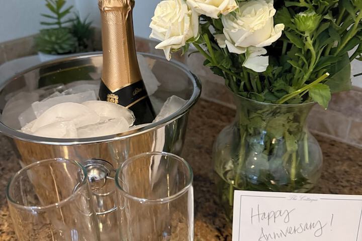 Champagne service