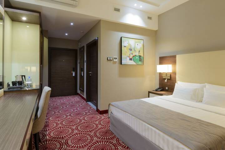 Room 10 of 61