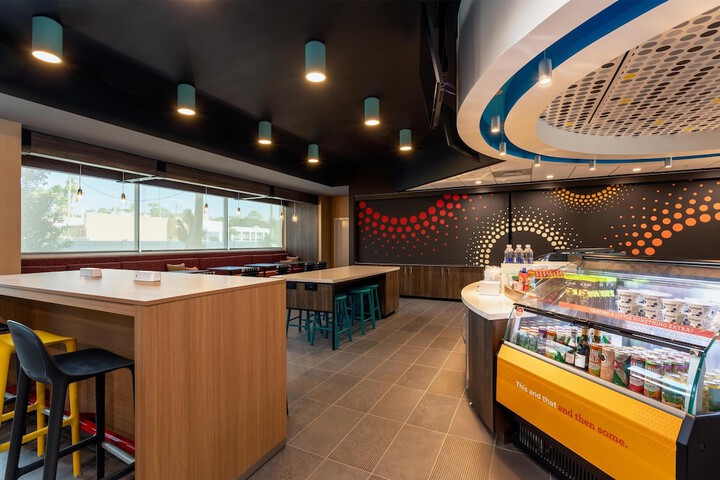 Hotel Interior 6 of 30