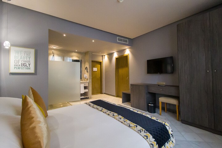 Room 18 of 51