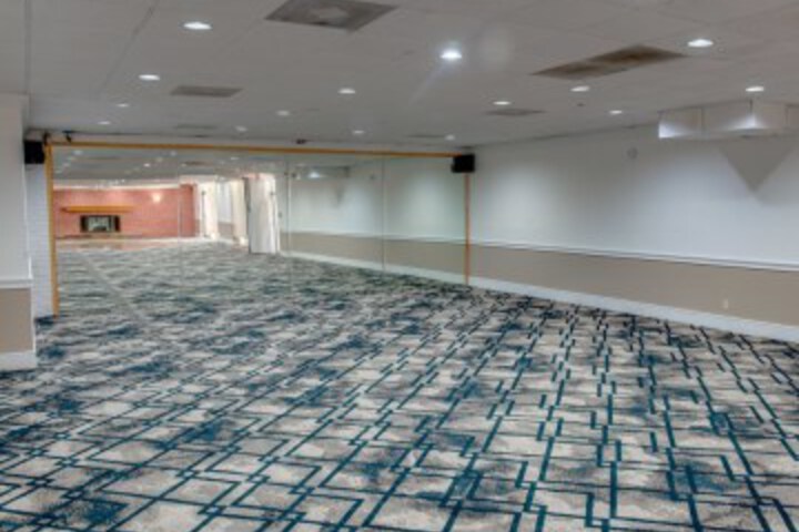 Ballroom/Hall 43 of 51