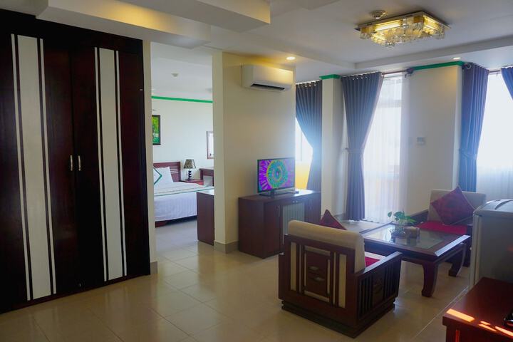 Room 22 of 52