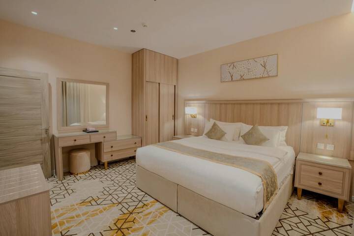 Room 26 of 73