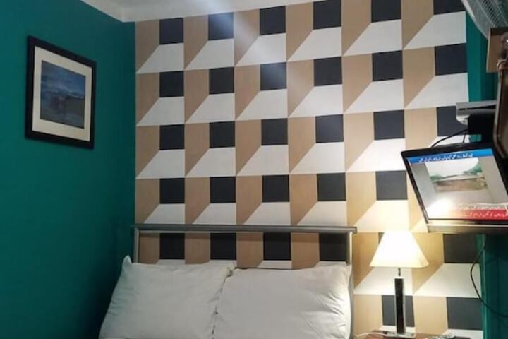 Room 22 of 51