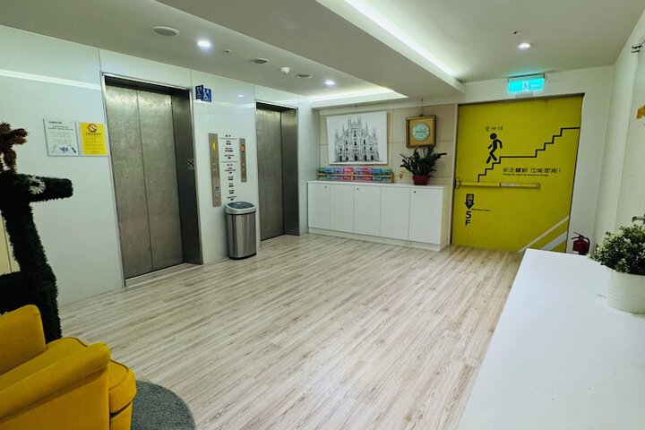 Hotel 3 of 56