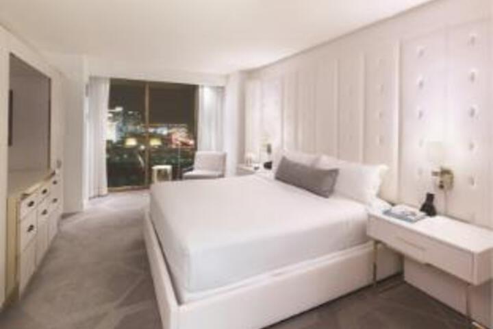 Suite 23 of 23