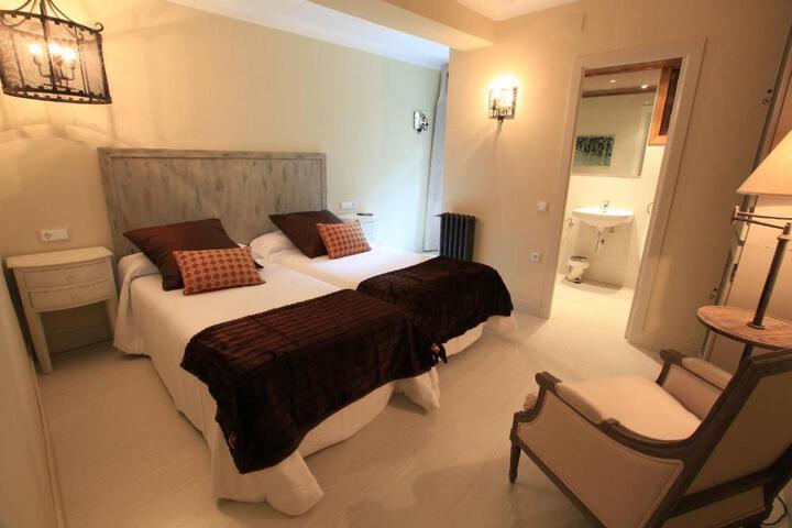 General 25 of 29