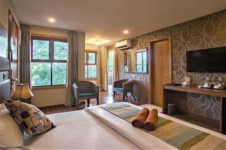 Room 6 of 71