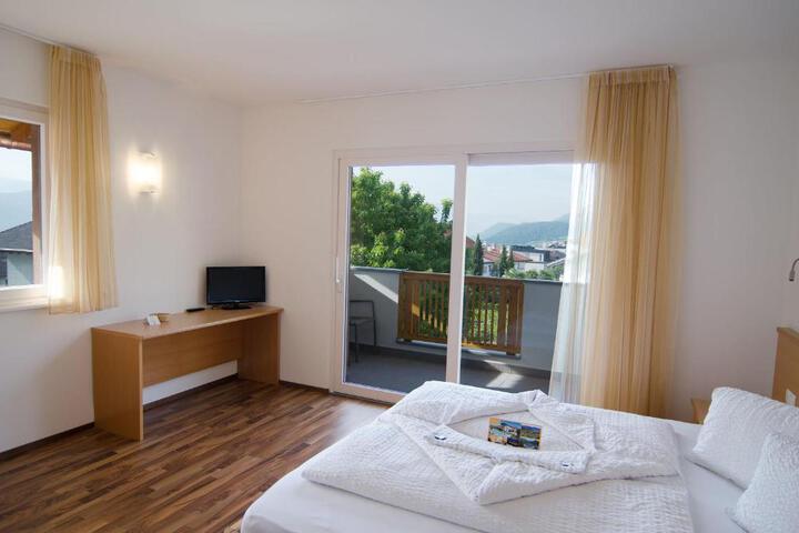 General 48 of 85