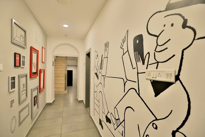 Ballroom/Hall 29 of 33