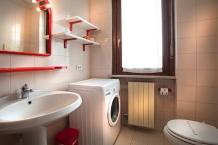 Room 3 of 15