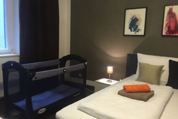 Room 14 of 21