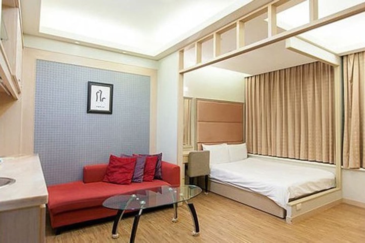 Room 7 of 58