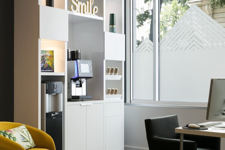 Guest Lobby