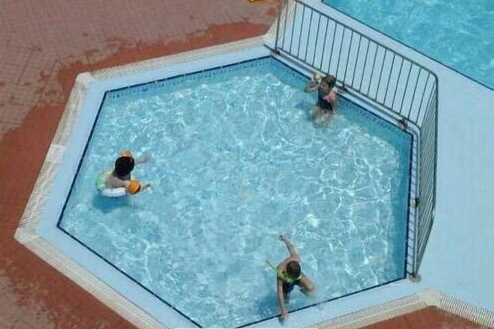 Pools & Facilities