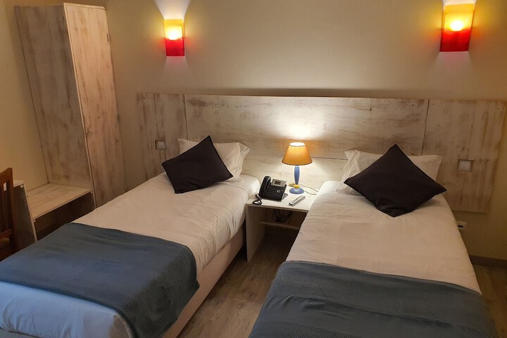 Photo of Hotel Vila Raia